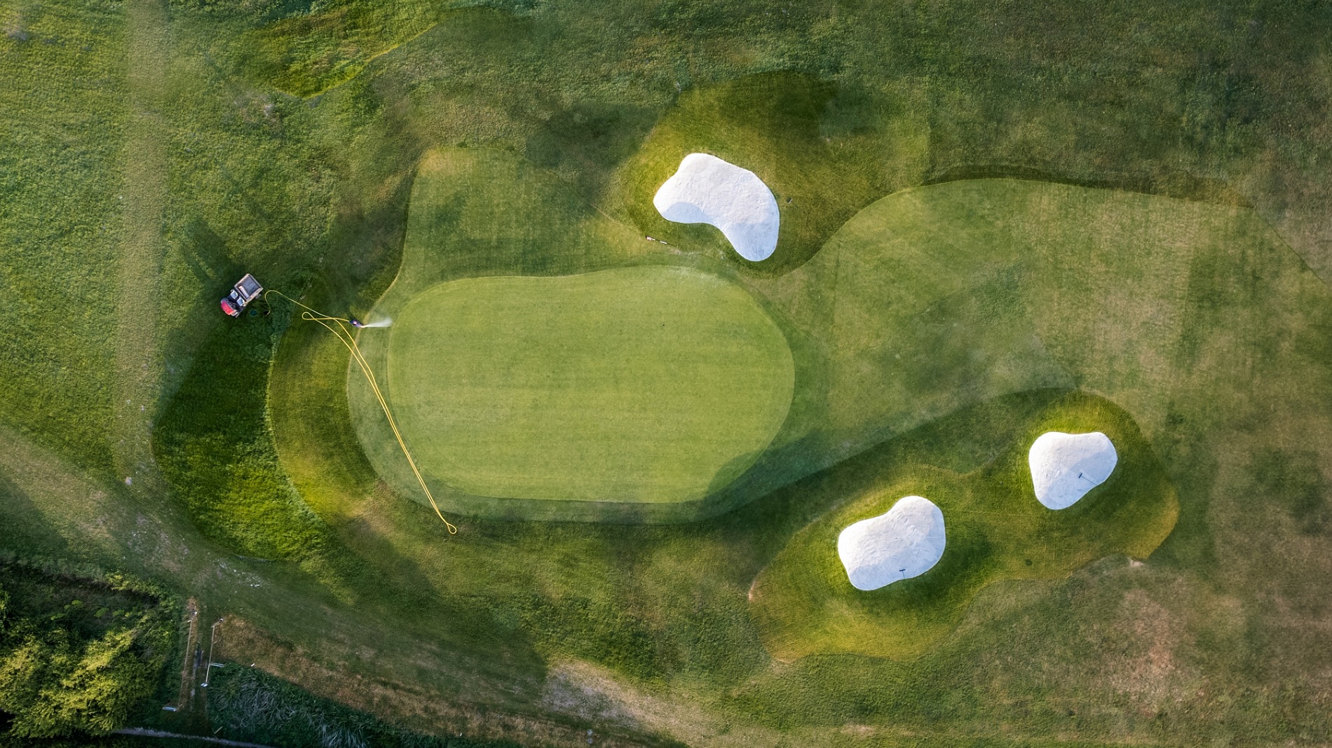 Bunkers on the tenth have been renovated and the banking on the right side of the green has been reworked to create a runoff area (Photo: Hockley Golf Club)