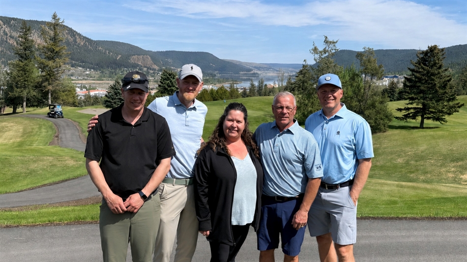 Alex Hay (second left) of Lobb + Partners and Rob Yaworski (fourth from left) from Williams Lake Golf & Tennis Club, with representatives from Williams Lake and Landscapes Unlimited Golf & Fields (Photo: Williams Lake)