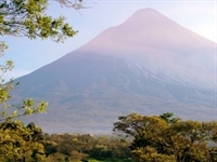 Dye unveils Guatemala design