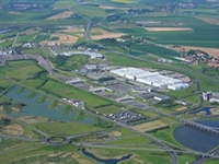 Kyle Phillips to build French links