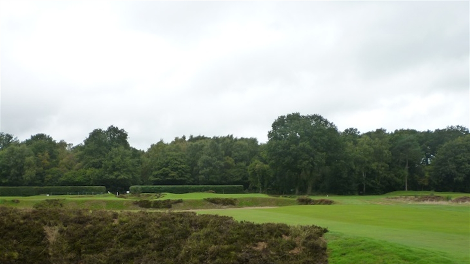 New-look eighteenth hole completed at Walton Heath Old