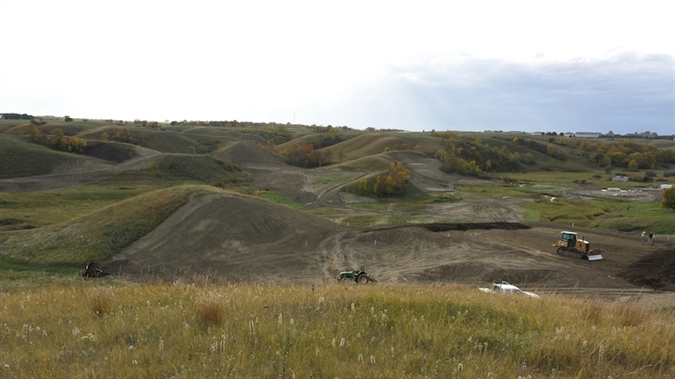Engh completes bulk earthworks at Minot club in North Dakota