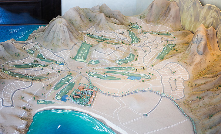 Rees Jones visits Danzante Bay course at Villa del Palmar Resort
