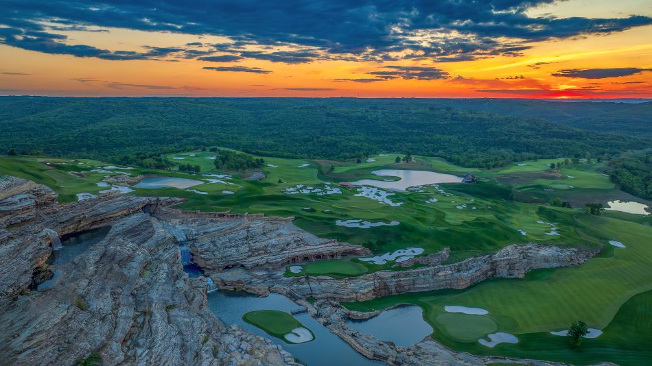 Cliffhangers waterfall golf course Big Cedar Lodge