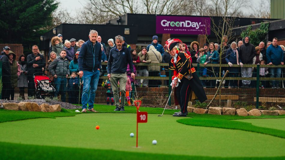 GreenDay mini golf Westminster