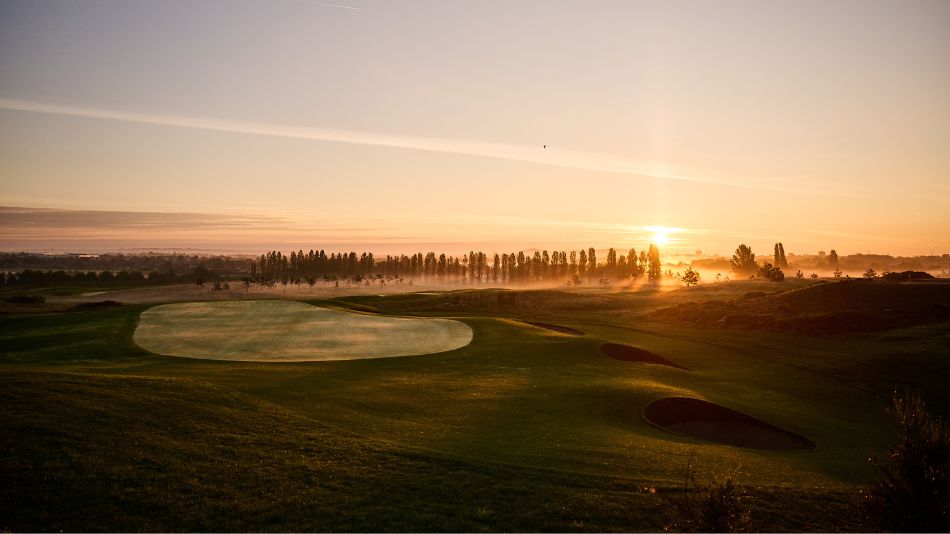 Inspiration Club London Golf Mackenzie Ebert Menai-Davis Seve Trajectory Ecobunker