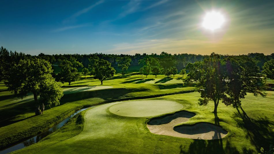 A private club in Cherry Hills Village, Cherry Hills Country Club boasts an 18-hole golf course designed by William Flynn and a rich history of pro-member events (source: Golf Course Architecture).